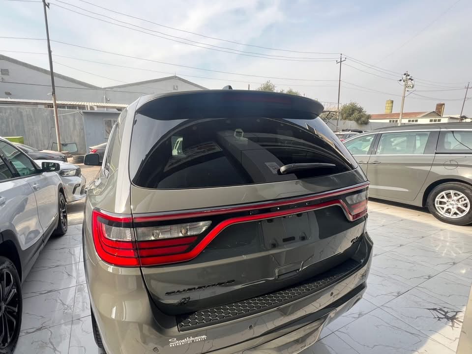 دودج (Dodge) دورانجو (Durango) 2023