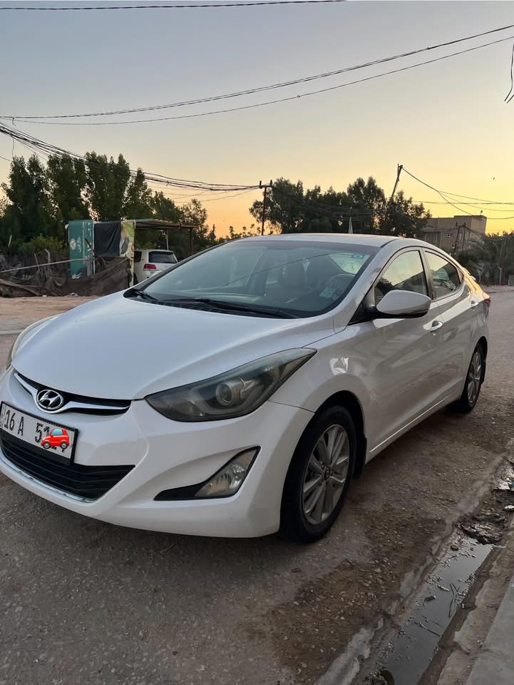 هيونداي (Hyundai) إلنترا (Elantra) 2015