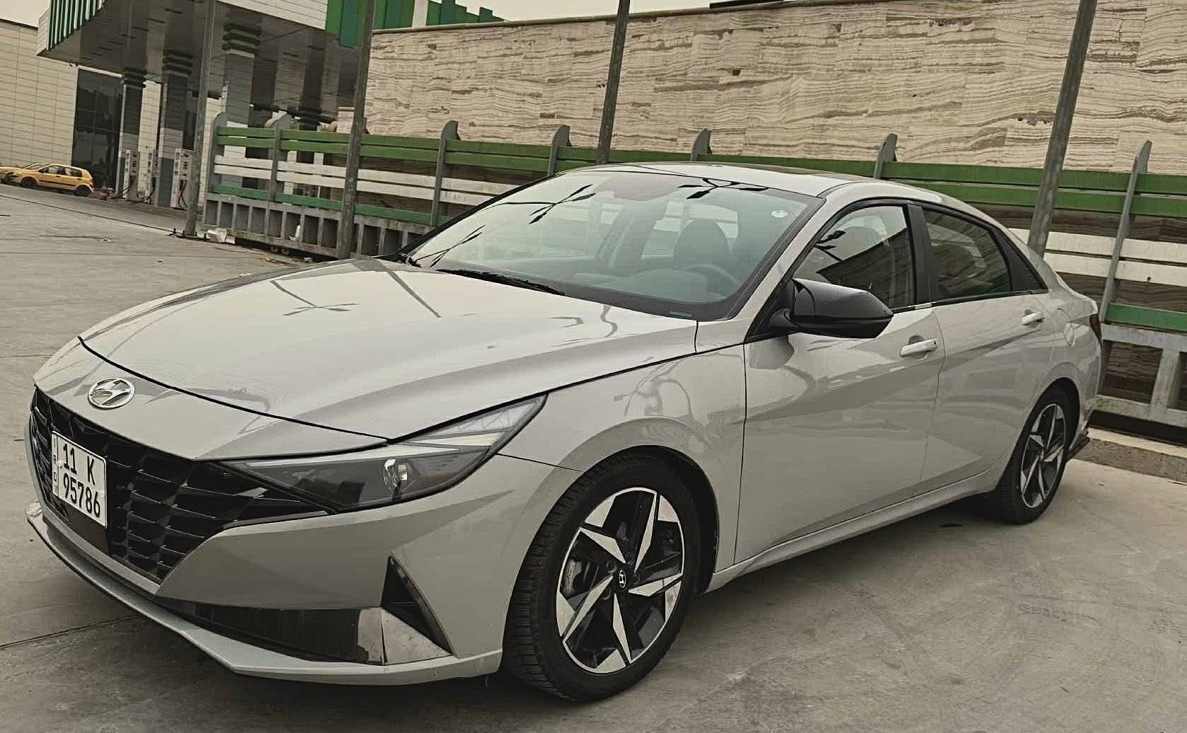 هيونداي (Hyundai) إلنترا (Elantra) 2023
