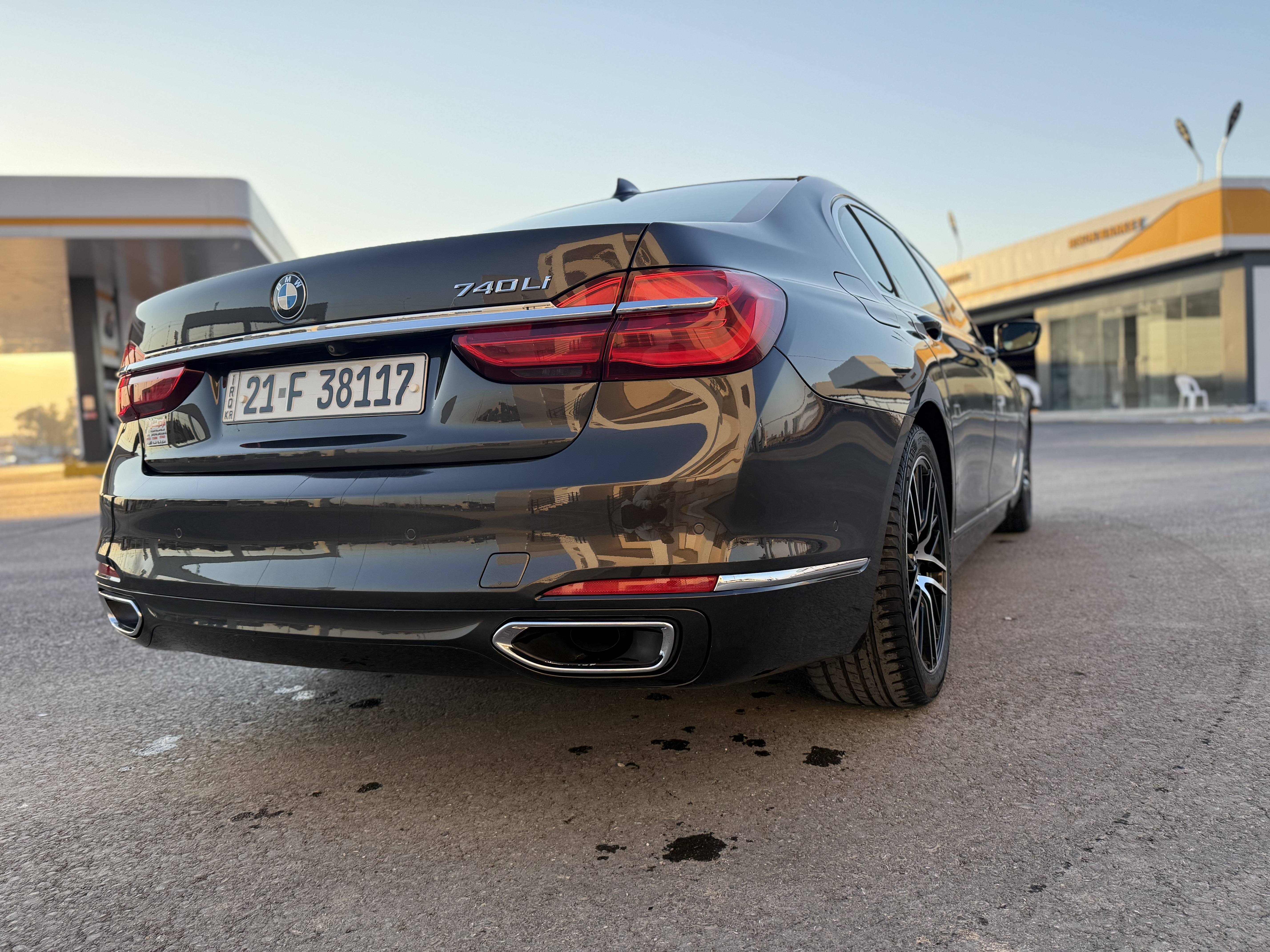 Bmw 740li 2016