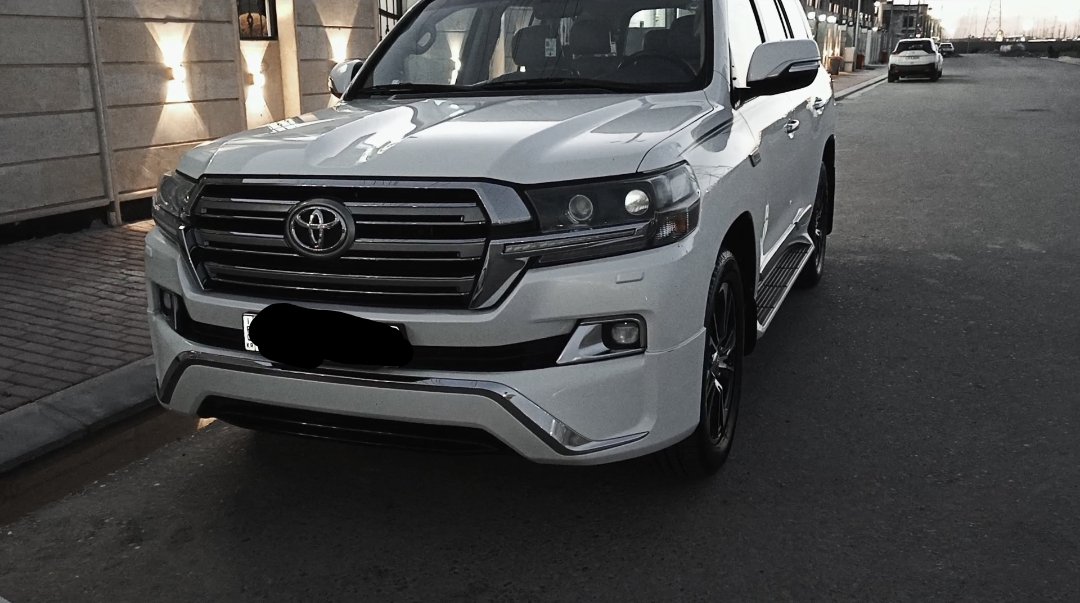 لاندكروزر GXR V8 4.7 موديل 201