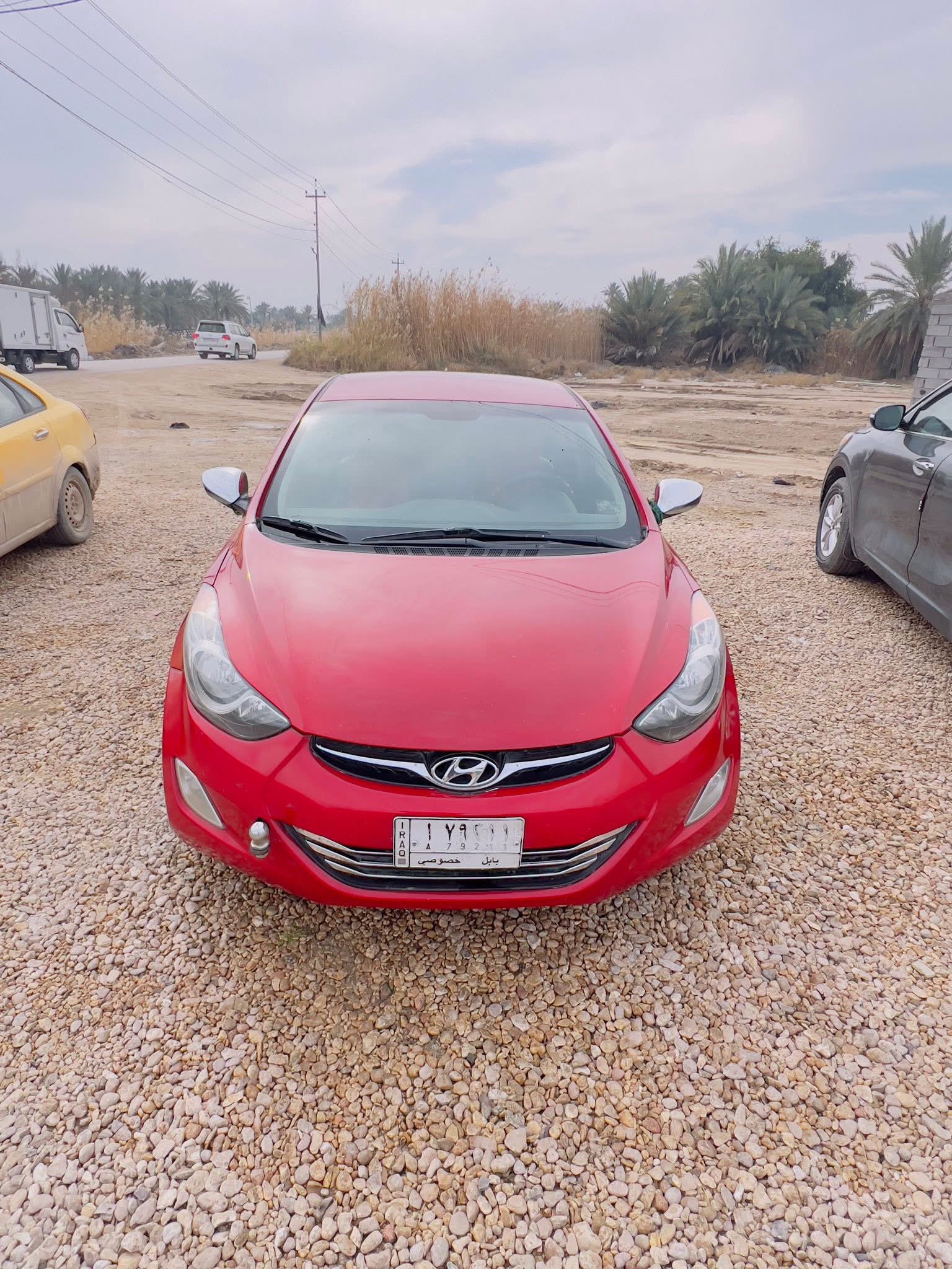 هيونداي (Hyundai) إلنترا (Elantra) 2013