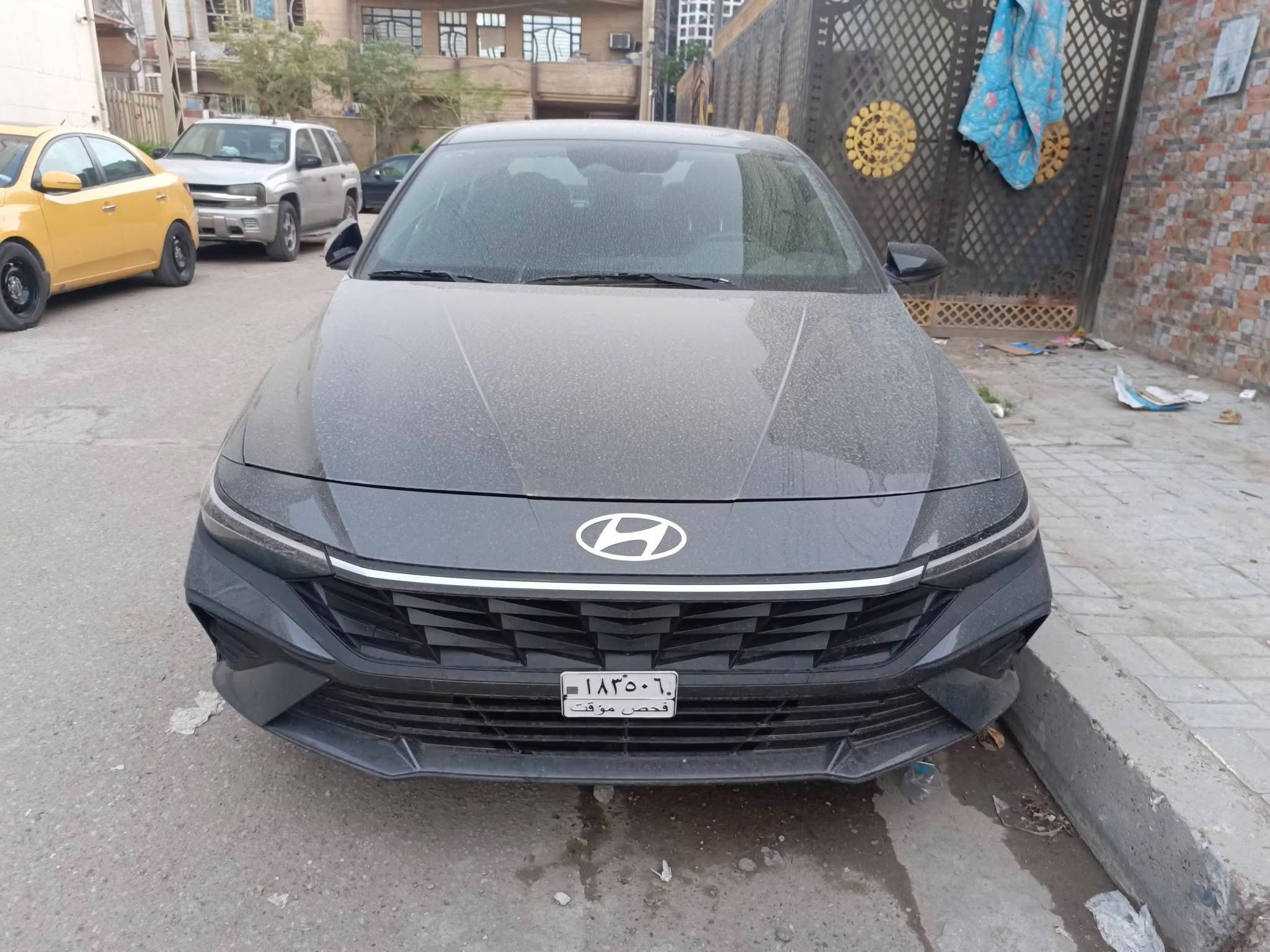 هيونداي (Hyundai) إلنترا (Elantra) 2025