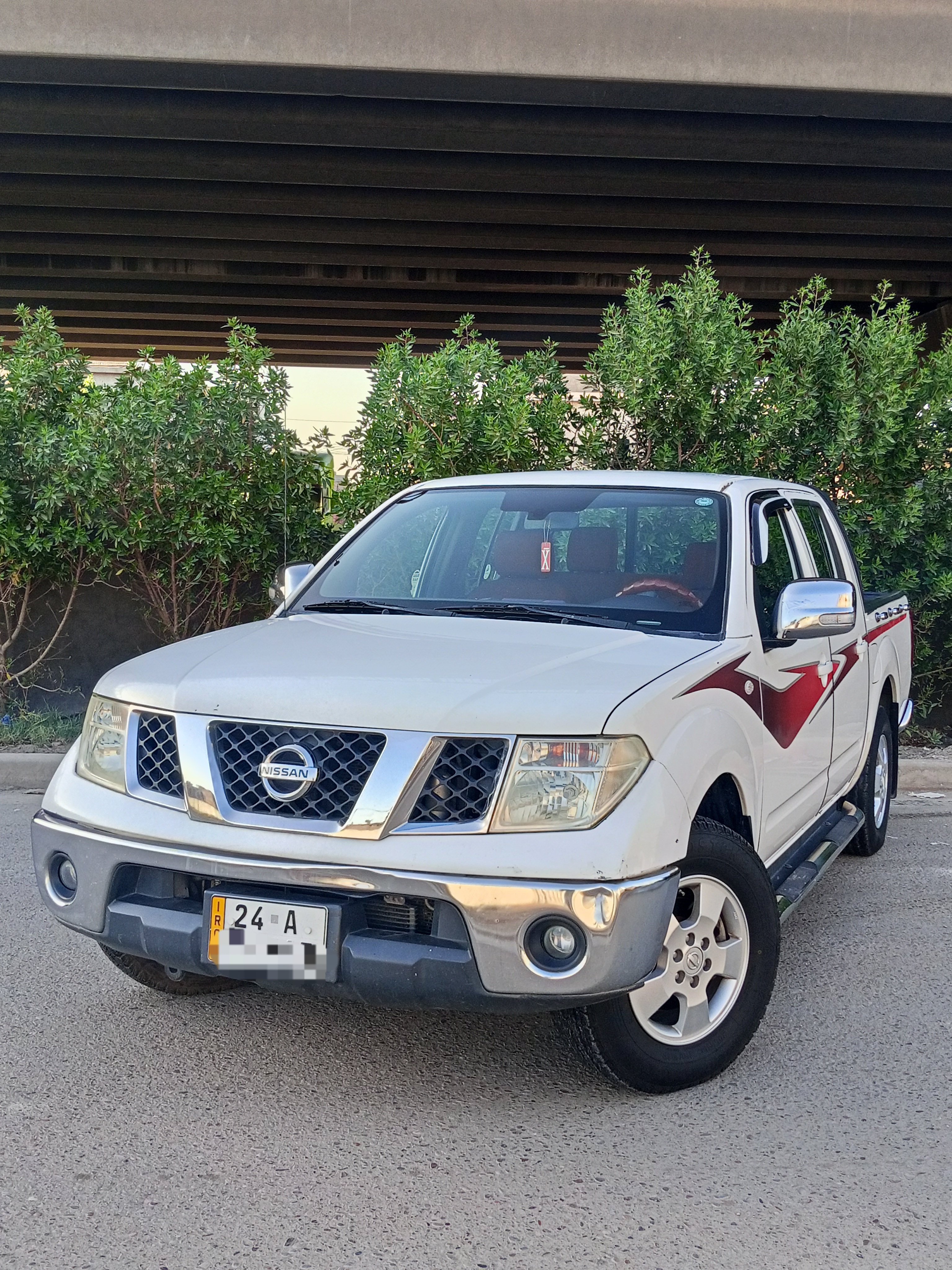 نيسان نافرا 2013